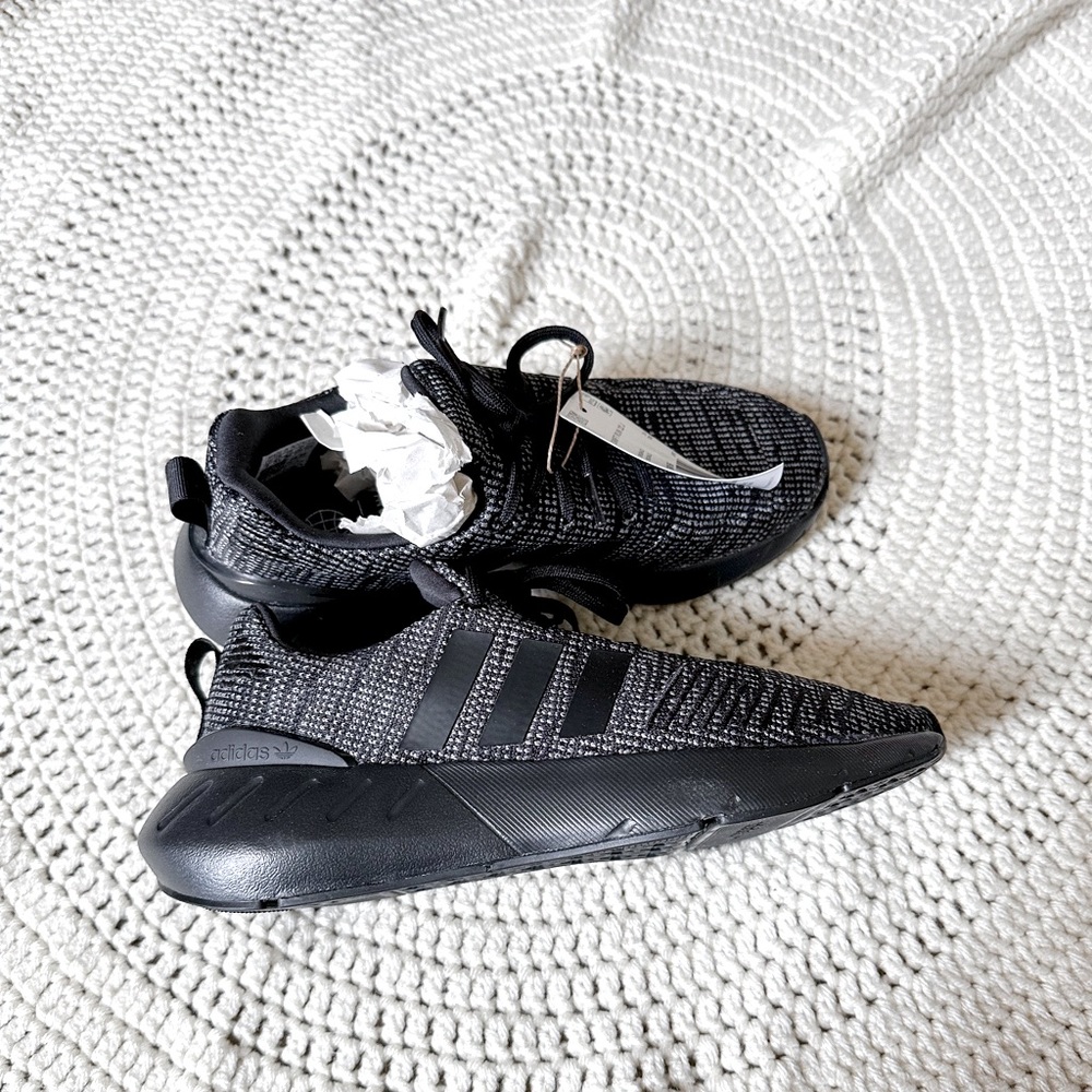 Adidas Swift run